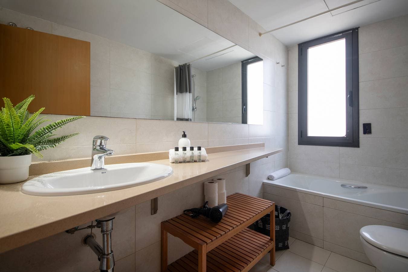 Foto 9 von 30: Ferienwohnung für 4 Personen mit Pool
