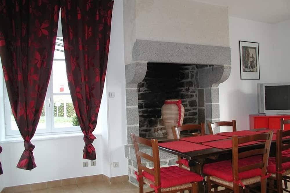 Foto 11 von 12: Charmantes Reihenhaus mit WIFI in der Nähe von Brécey