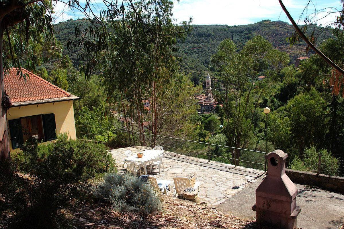 Foto 3 von 25: Romantisches Haus in Panoramalage inmitten der Natur