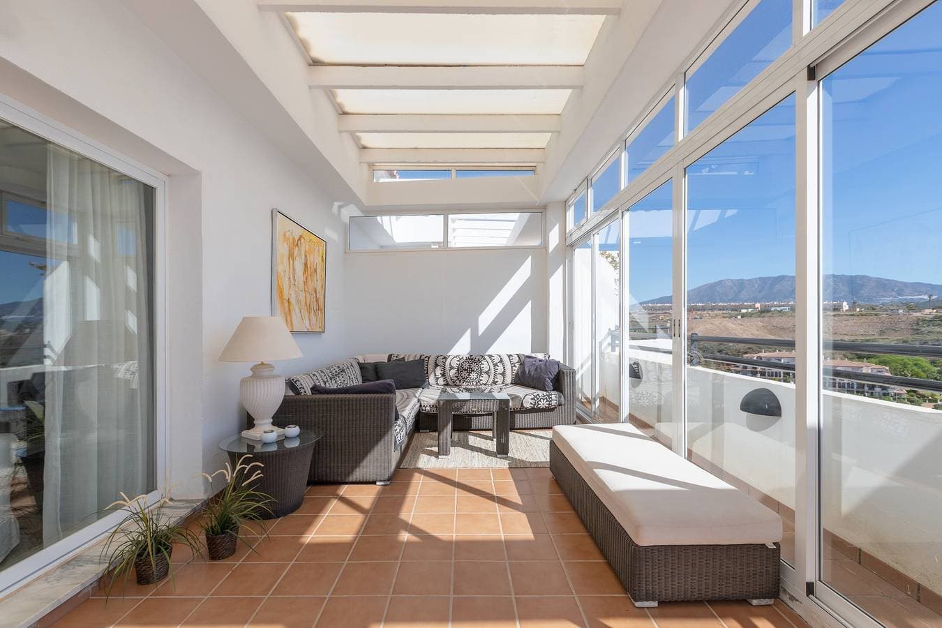 Foto 6 von 28: Penthouse mit fantastischer Aussicht, Bergblick, Meerblick, Terrasse & Garten