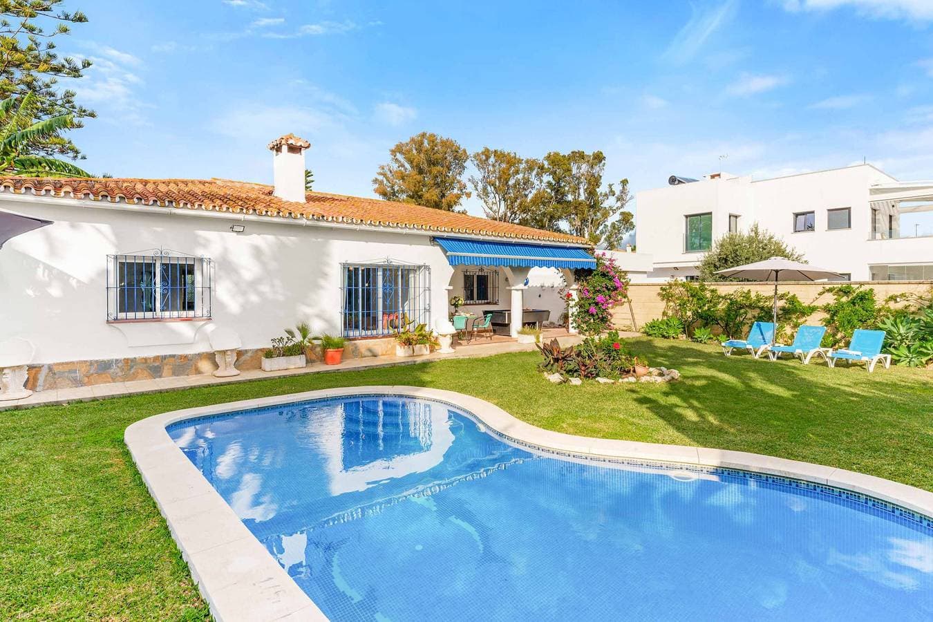 Villa 1
