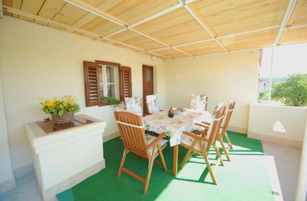Foto 10 von 29: Three-Bedroom Apartment with Sea View
