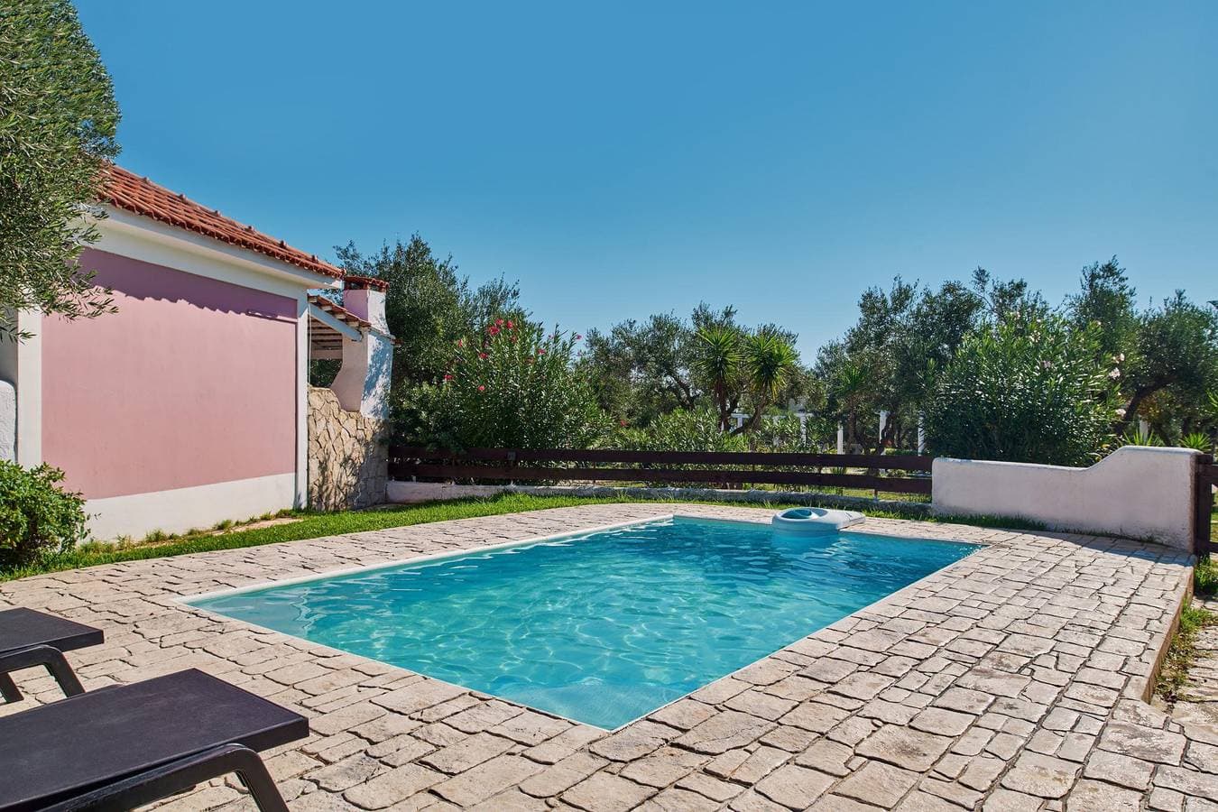 Foto 3 von 25: Villa für 4 Personen mit Garten