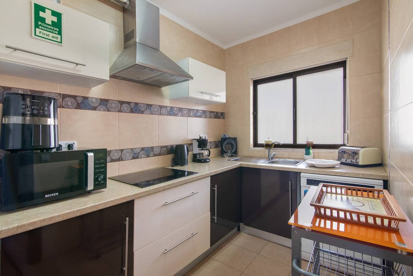 Foto 8 von 35: Geräumige 2-Zimmer-Wohnung mit privater Terrasse, WLAN und Klimaanlage