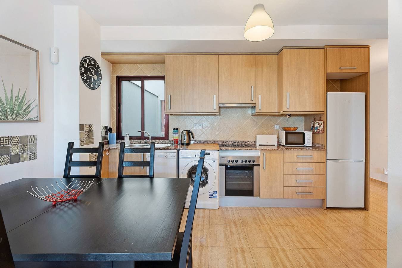Foto 11 von 28: Casa „Tazacorte“ mit Meerblick, Gemeinschaftspool und WLAN