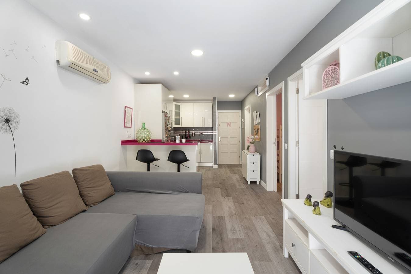 Foto 4 von 35: Ferienwohnung 'Apto Jardin Del Sol Beach' mit Gemeinschaftspool, Wi-Fi und Klimaanlage