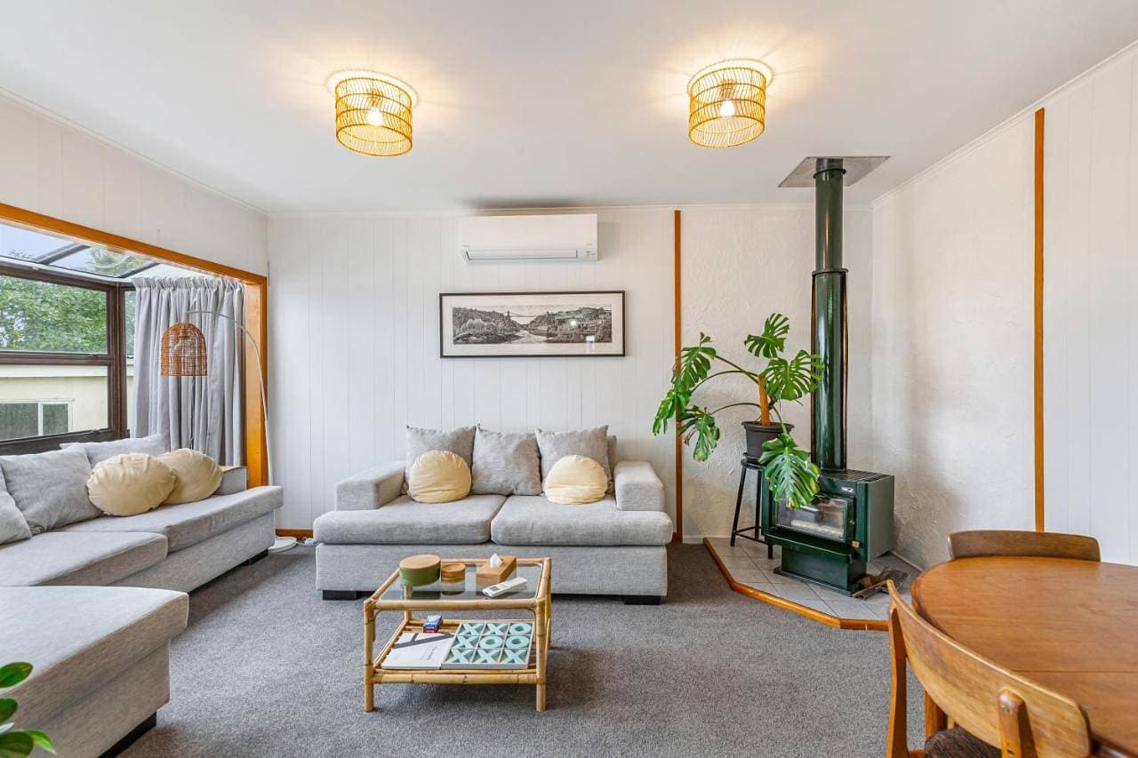 Tranquil Haven 2 BR Home Zodiak Stays 1