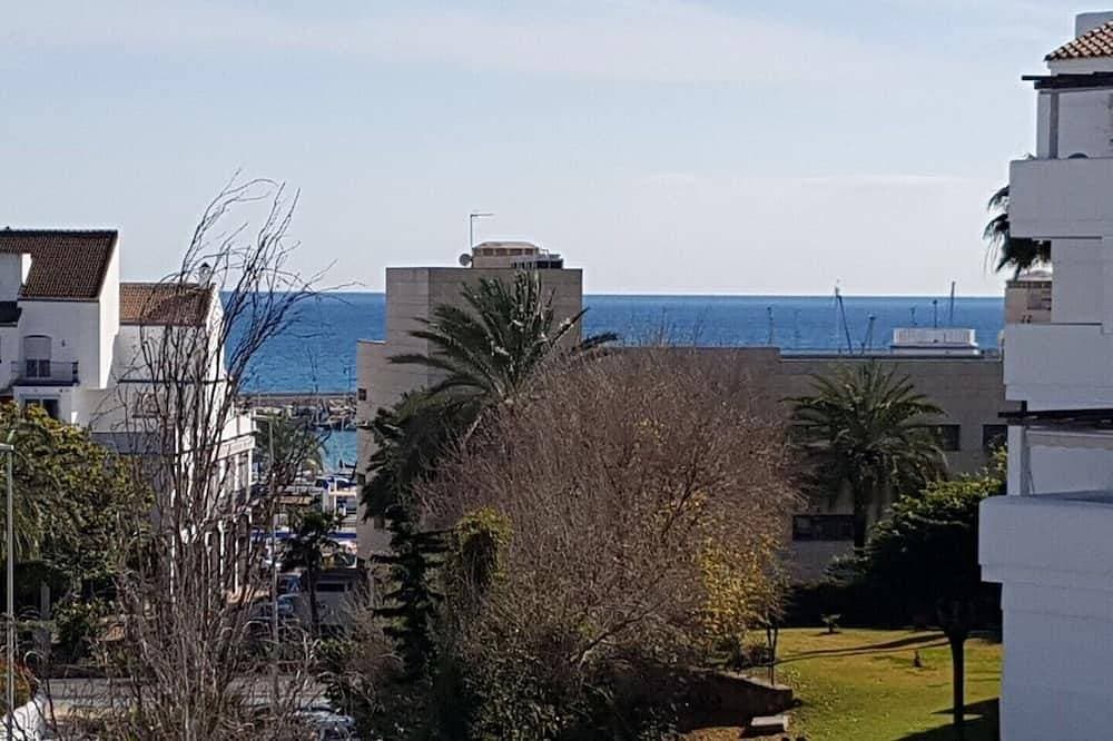 Wohnung Meerblick, hell, gemütlich, mit Blick auf den Hafen, Schwimmbad, Parkplatz, Wi-Fi. 1