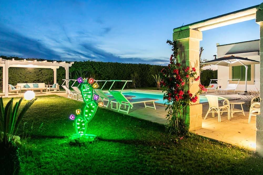 Villa auf dem Lande einen Steinwurf vom Meer entfernt 1