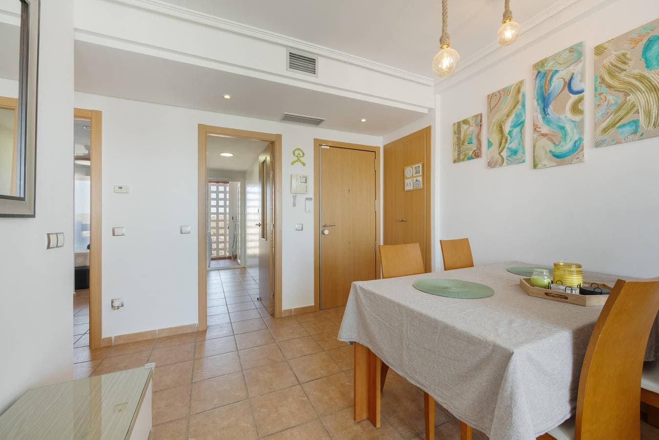 Foto 7 von 41: Ferienhaus 'Maison De Lumière' mit Meerblick, WLAN und Klimaanlage