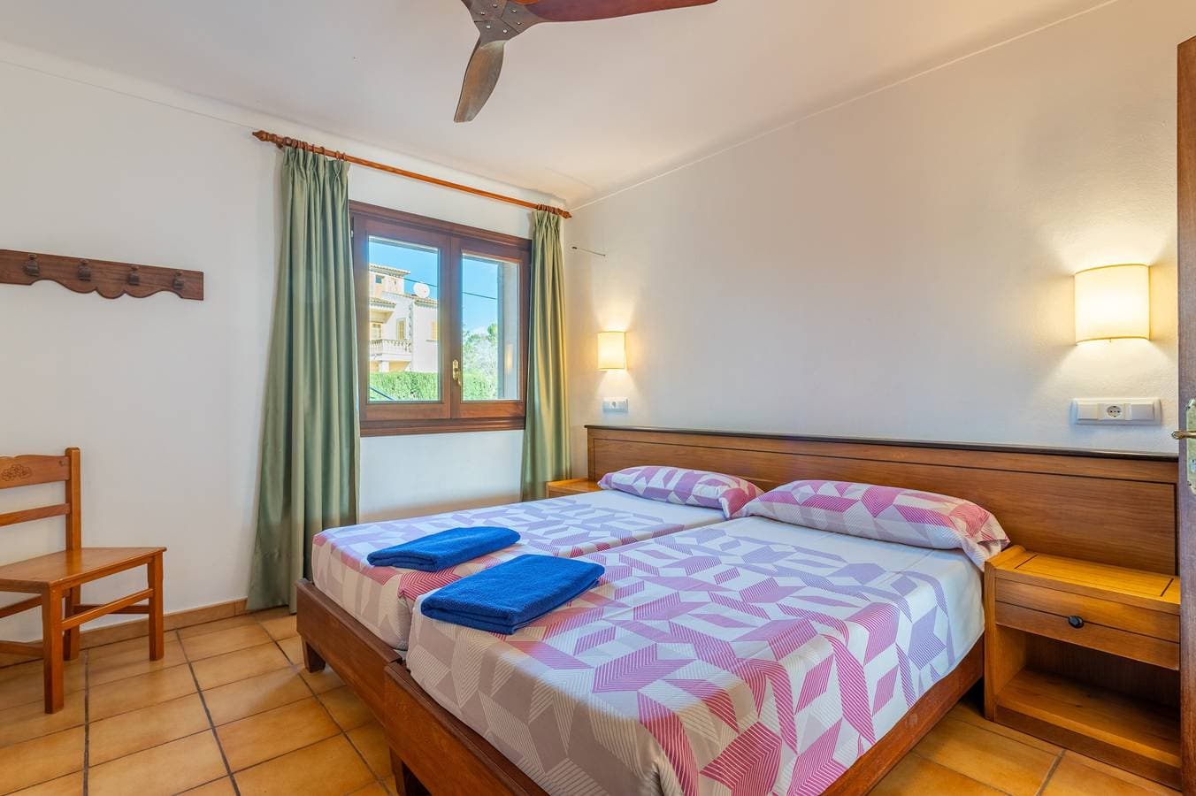 Foto 12 von 18: Ferienwohnung 'Residencial Planta Baja Cerca Playa' mit Meerblick, Wi-Fi und Klimaanlage