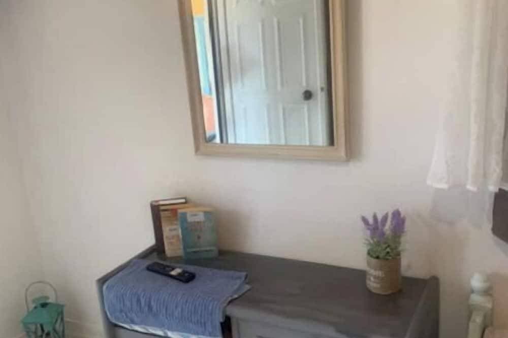 Foto 7 von 27: Lovely apartment with balcony in Saronida