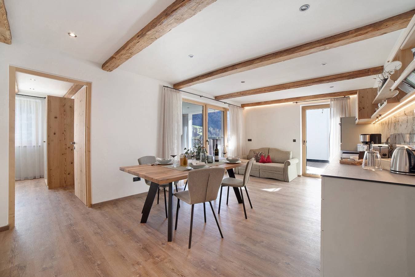 Foto 3 von 49: Ferienwohnung 'Heuglück' mit Bergblick, privater Terrasse und Wi-Fi