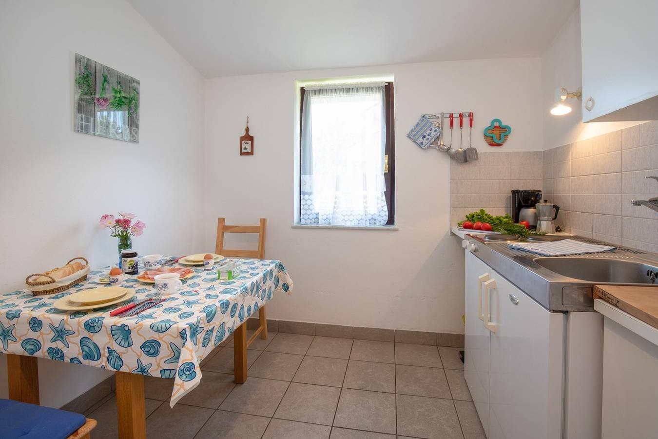 Foto 5 von 21: Beach Garden Apartment 3 with Private Parking