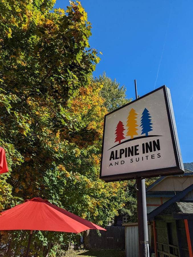 Alpine Inn & Suites 1