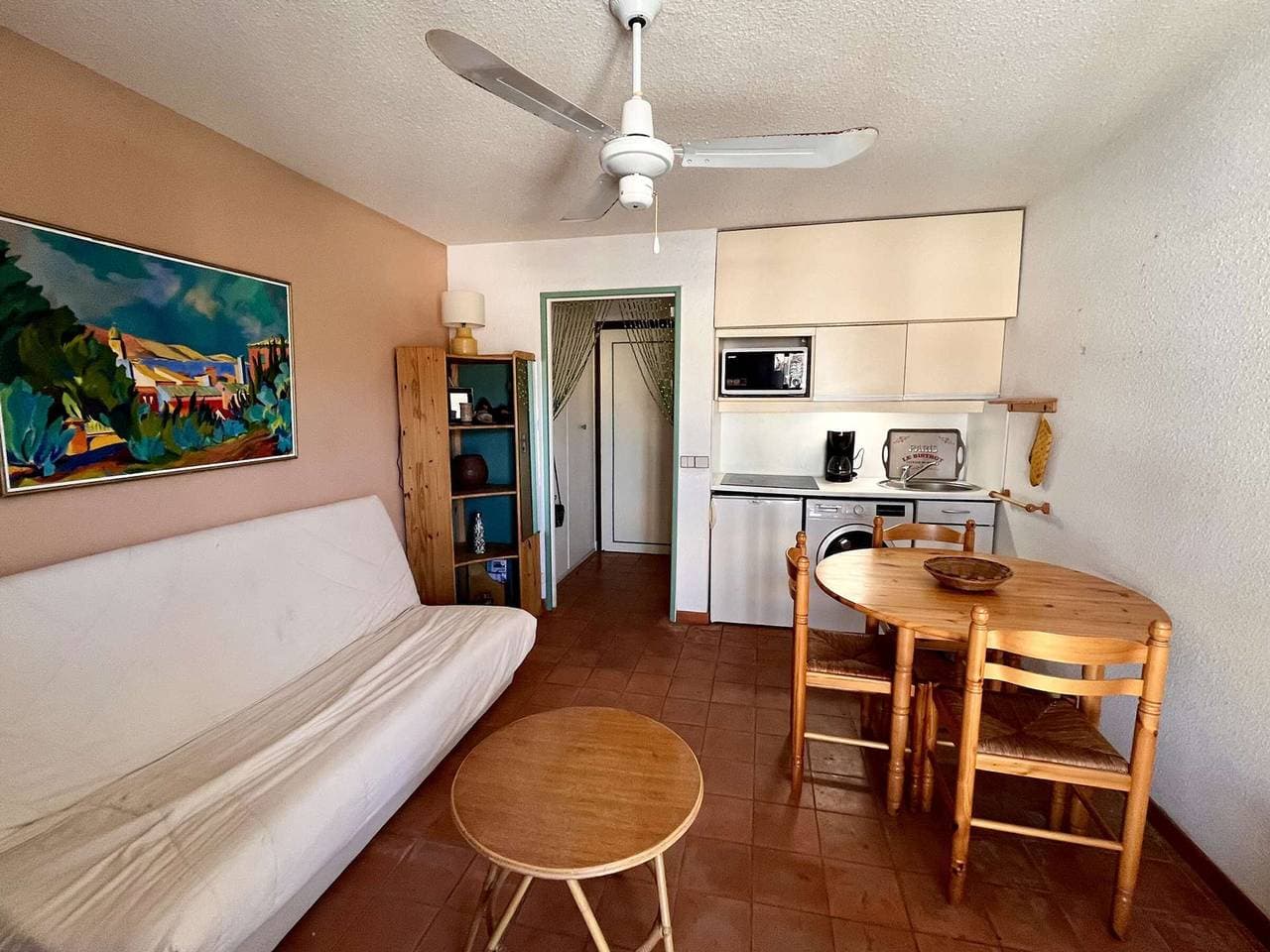 Foto 4 von 13: Gemütliches Studio, 50m vom Strand, privater Parkplatz, ideal zentral gelegen in Cavalaire-sur-Mer