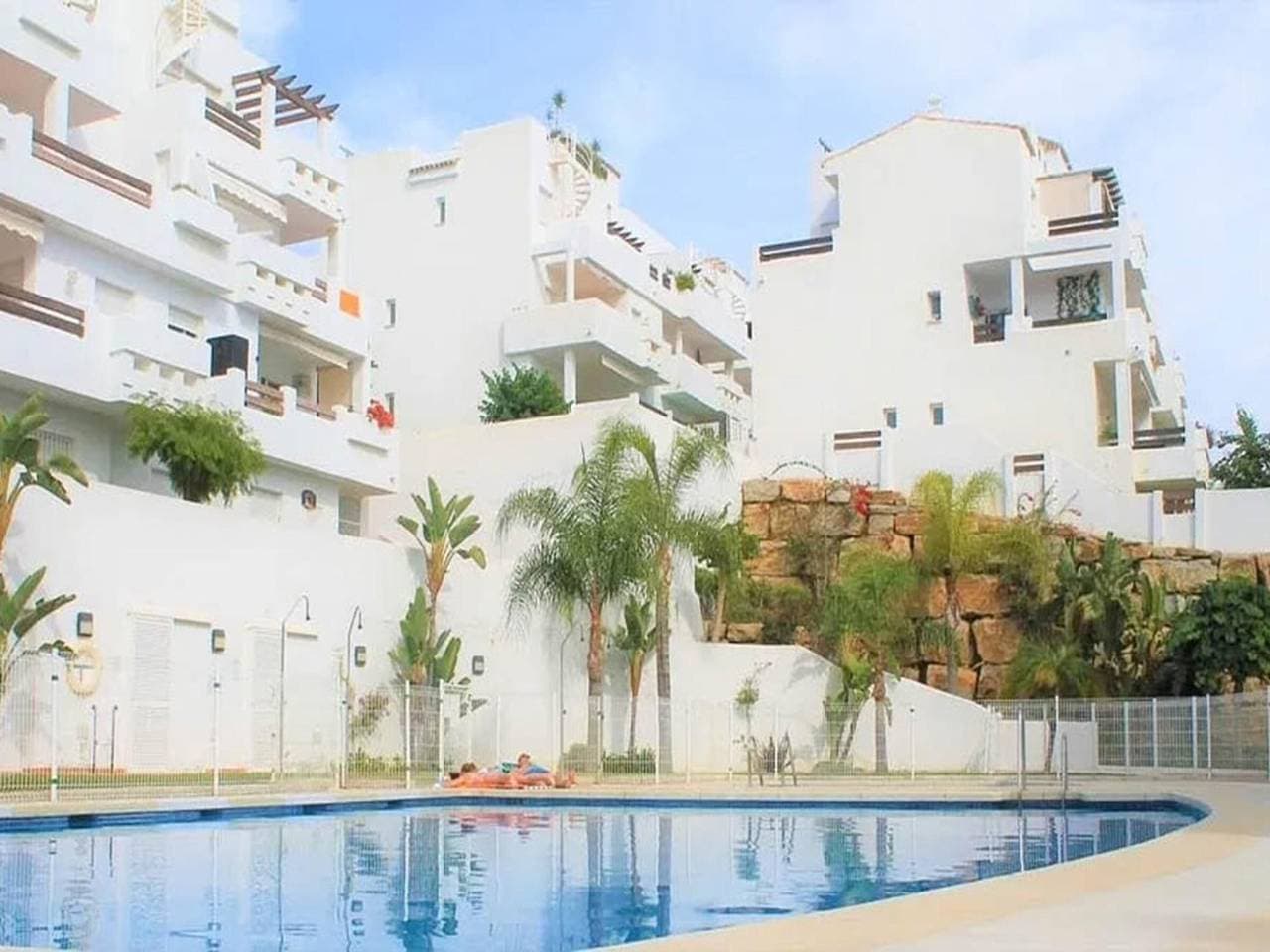 Foto 2 von 25: Luxuswohnung in Estepona mit Terrasse und Parkplatz