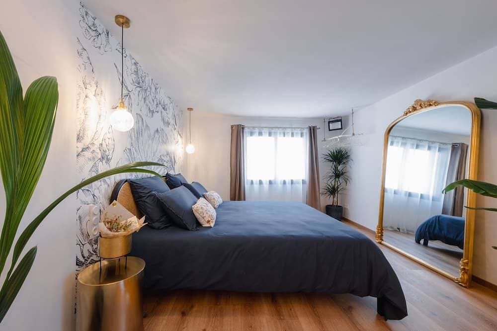 Foto 2 von 17: Viens on S'aime - Suite Avec Jacuzzi et Sauna Privatifs en Sologne