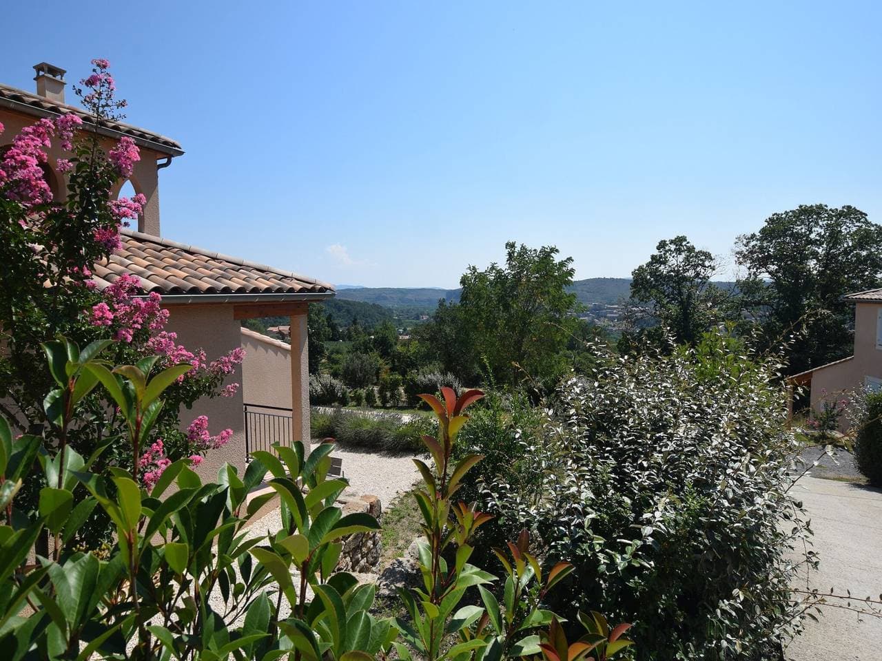 Foto 7 von 40: Villa für 6 Personen mit Terrasse