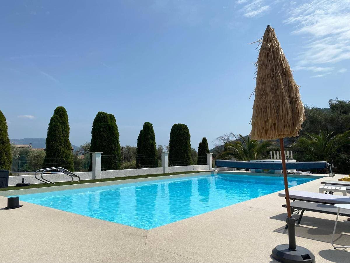 VILLA EVE 1