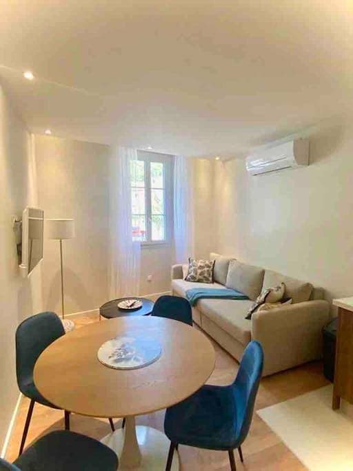 Foto 7 von 30: One-Bedroom Apartment