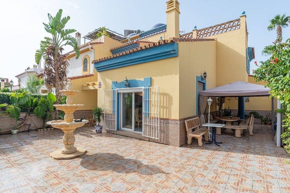13 Guest Villa 3 min Walk to Beach BBQ Cinema Perfect for Groups 1