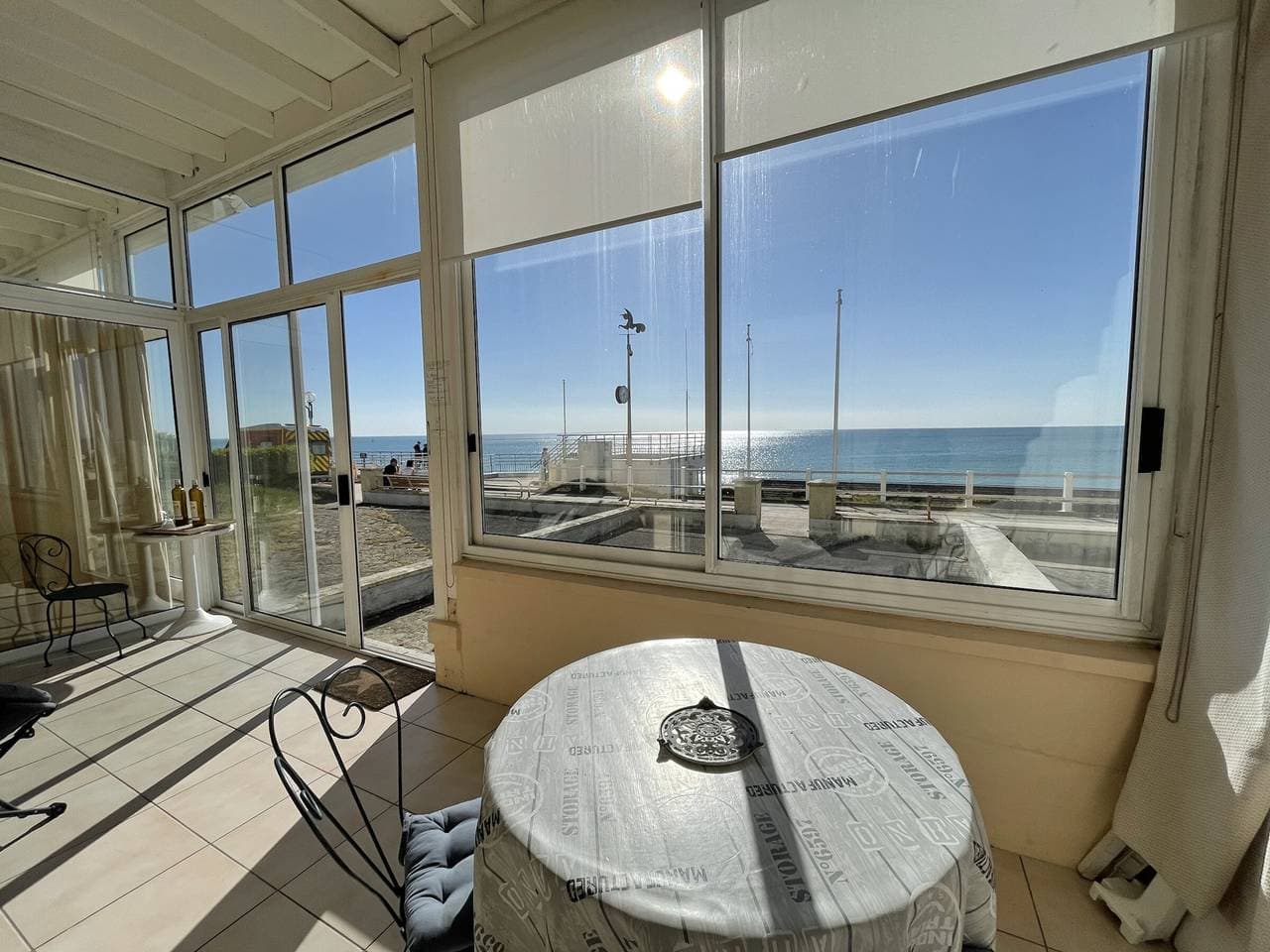 Charmantes Maisonette am Meer mit Veranda 1