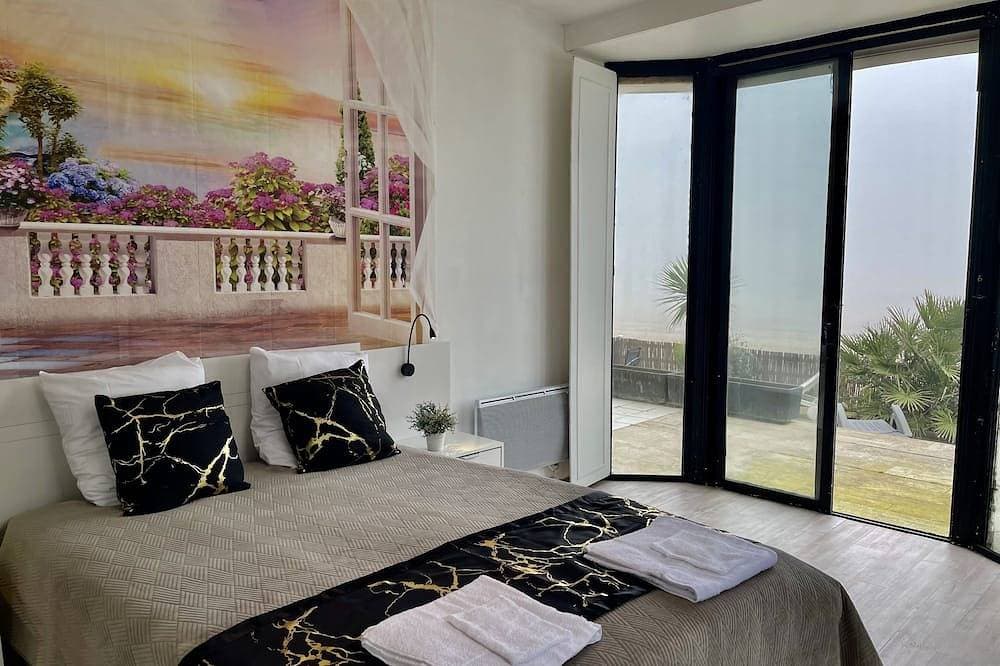 Foto 7 von 30: Magnifique vue sur la mer direct sur la plage appartement 110m2 8-9 pers terrass