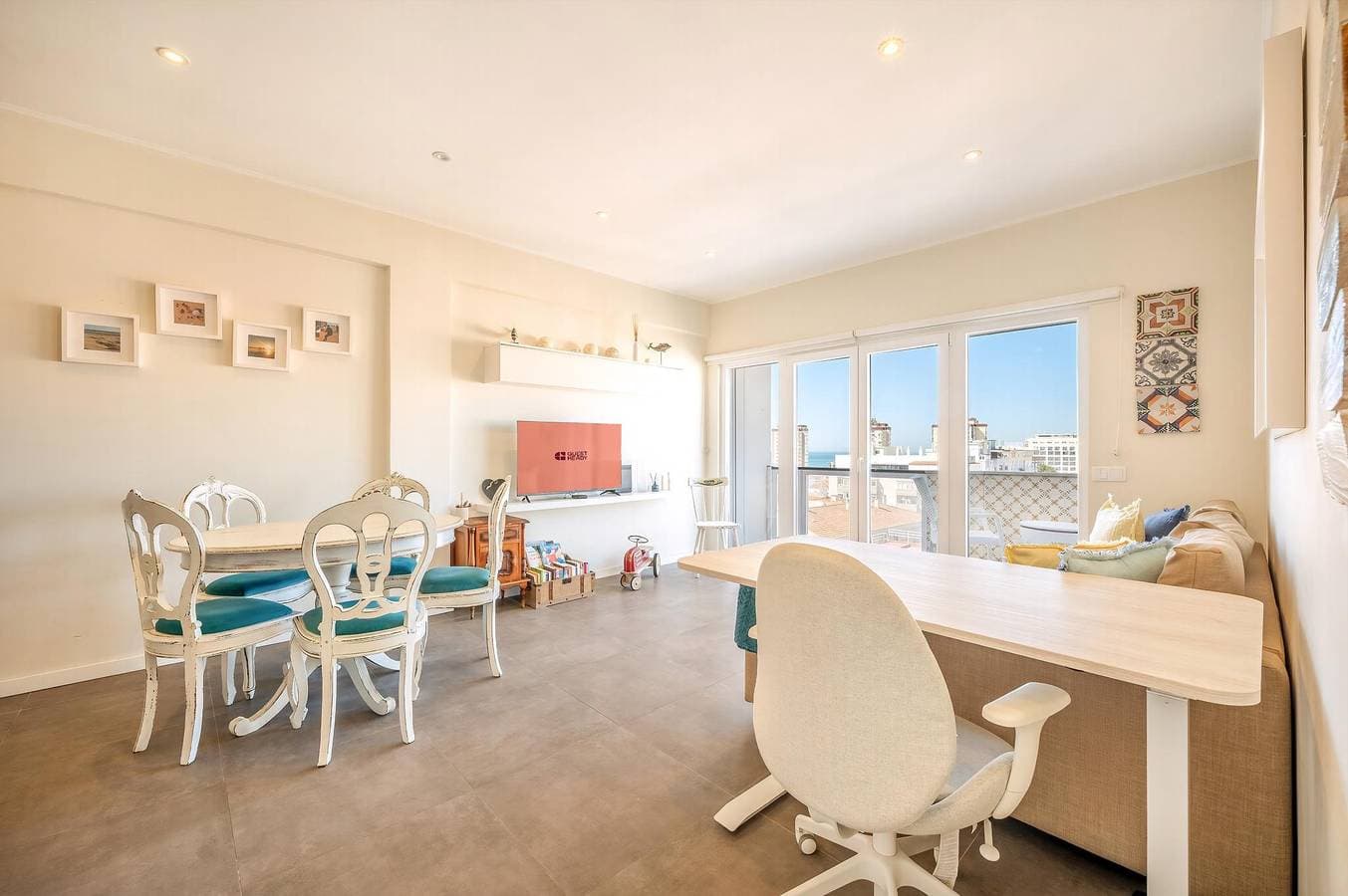 Foto 2 von 32: Ferienwohnung für 4 Personen mit Balkon