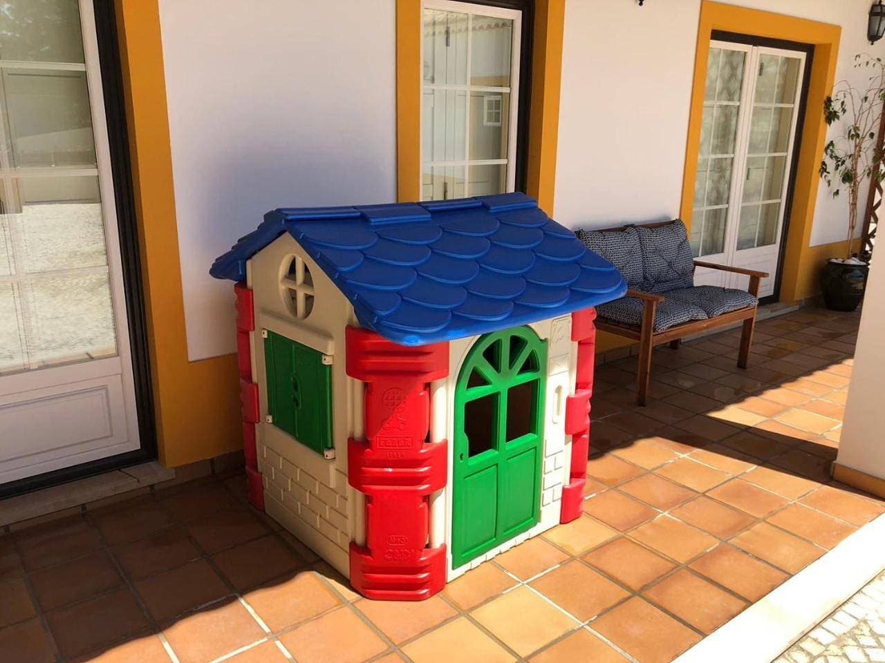 Foto 11 von 106: Four-Bedroom House