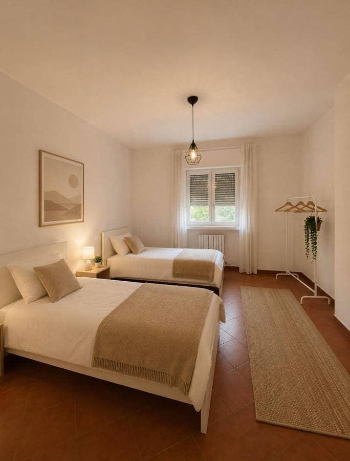 Foto 5 von 17: Three-Bedroom Apartment