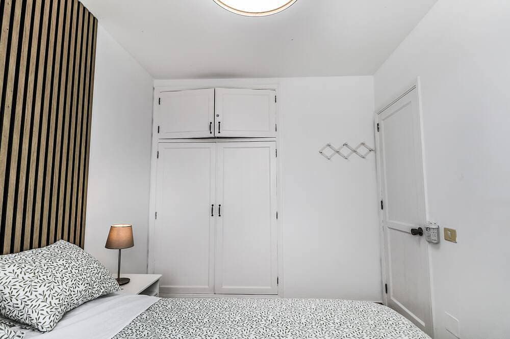 Foto 5 von 27: Bright Amadores Seaview Apartment