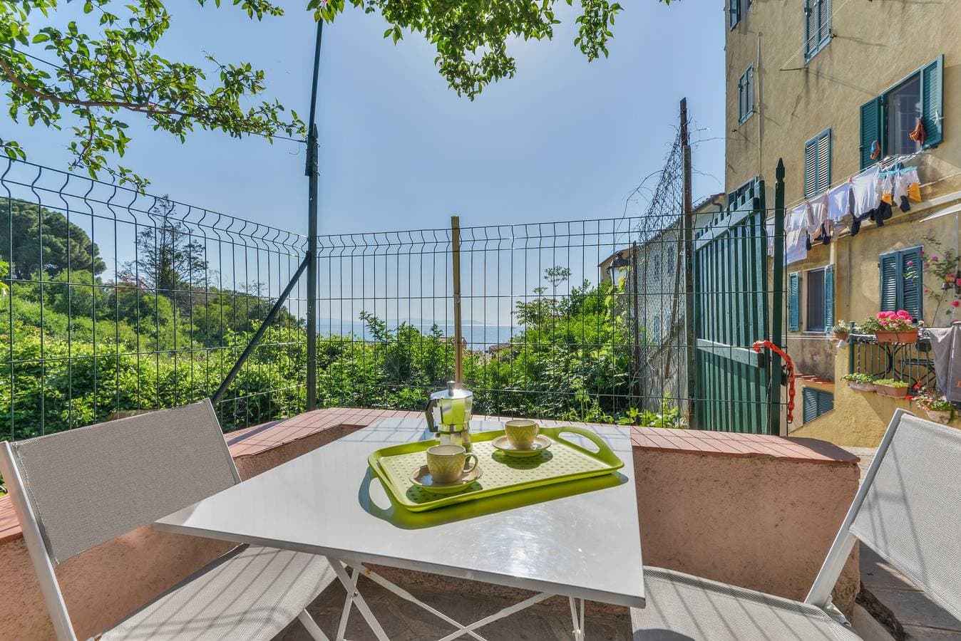 Foto 2 von 24: Ferienwohnung „Casa Vacanze Iosè“ mit Meerblick