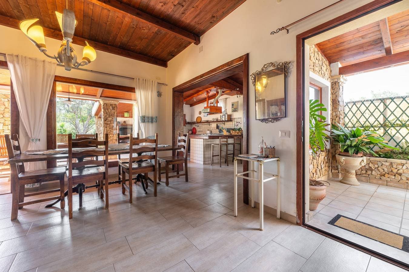 Foto 6 von 27: Villa "Rita" mit privater Terrasse und privatem Garten