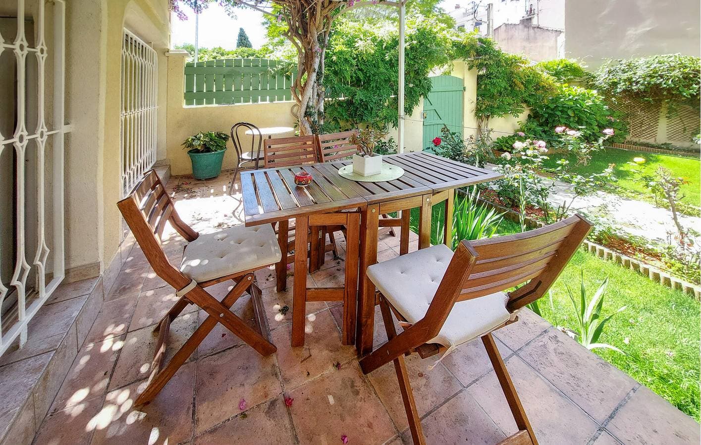 Gemütliche Wohnung mit Terrasse, Internet und Parkplatz - 600m zum Plage de la Mitre 1