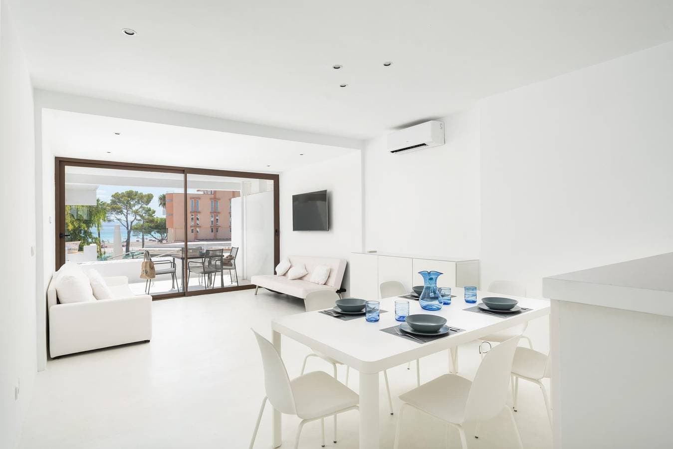 Foto 9 von 27: Sa Nacra - Modernes Apartment mit fantastischem Meerblick, nur 50 m vom Strand entfernt. Ideal für Paare. WiFi gratis