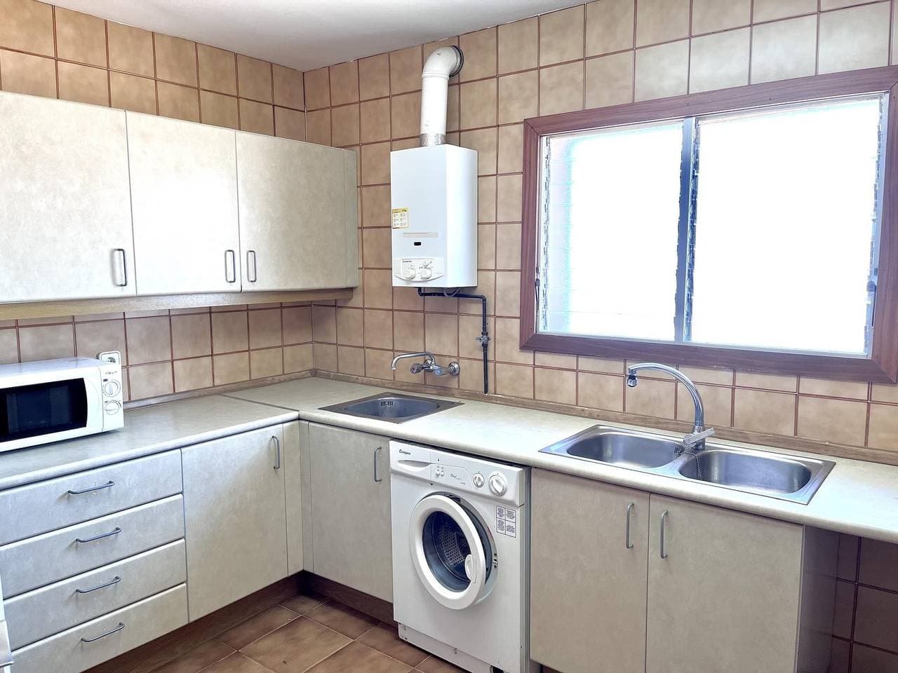 Foto 11 von 39: Großzügige Ferienwohnung direkt am Meer mit traumhaftem Ausblick