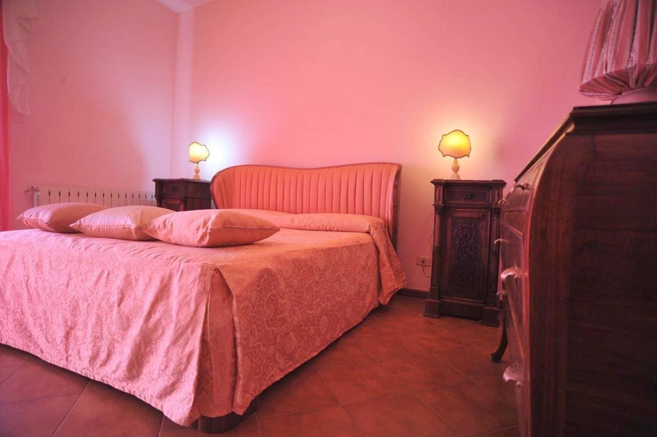 Foto 5 von 21: Two-Bedroom Apartment