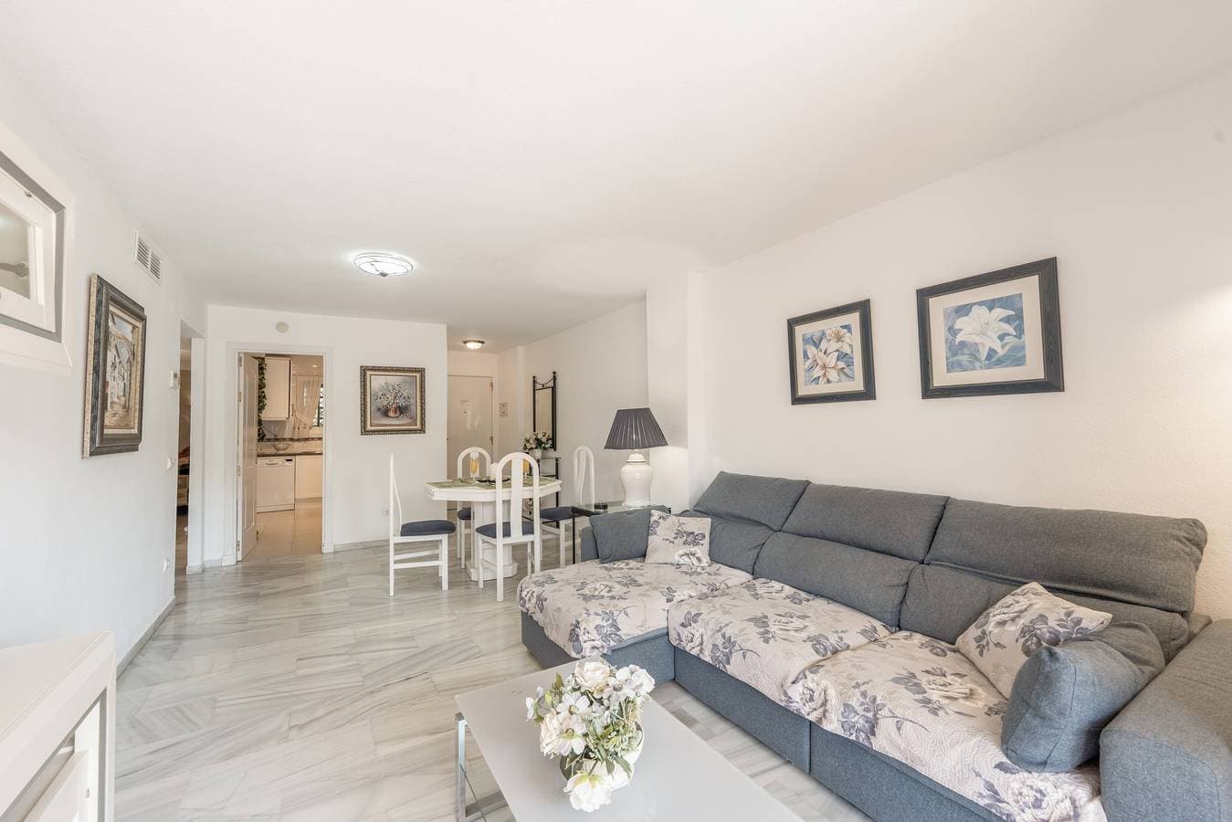 Foto 7 von 27: Marbella Ost – Hervorragende Erdgeschosswohnung in tropischen Gärten – kostenloses WLAN