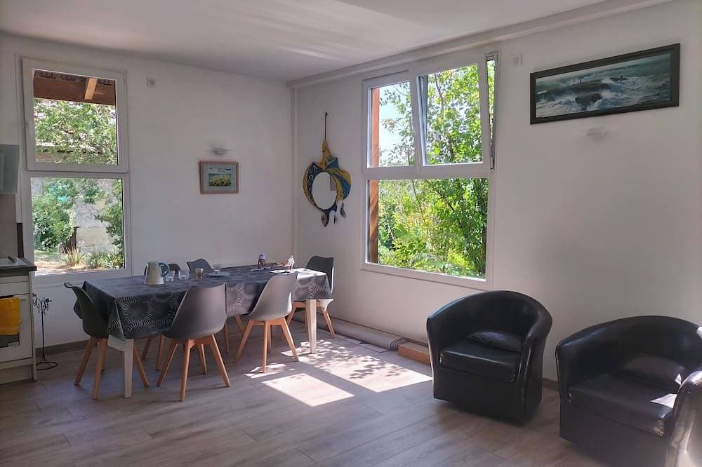 Renovated barn, quiet village, mountain views, near Annecy and Le Bourget lakes 1