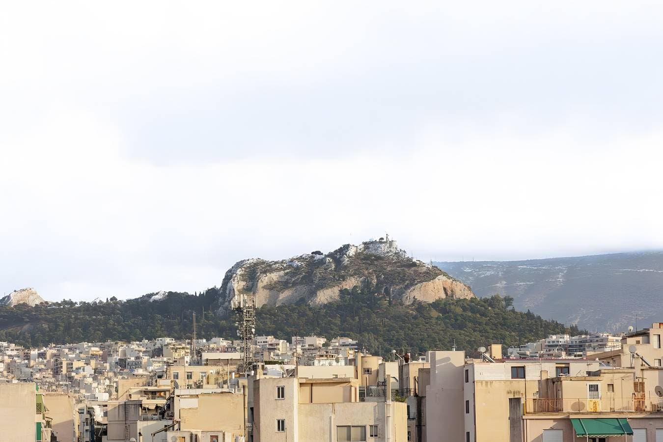 Foto 10 von 52: Cozy Studio mit Aussicht in Athen – Private Terrasse, WLAN & Klimaanlage