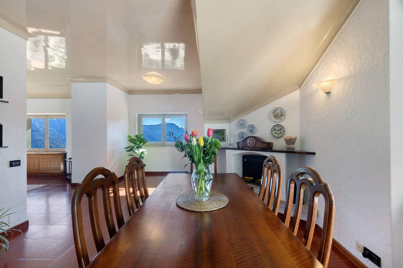 Foto 13 von 37: Ferienwohnung 'Finestra Sul Lago Bellagio' mit Seeblick, privater Terrasse & WLAN