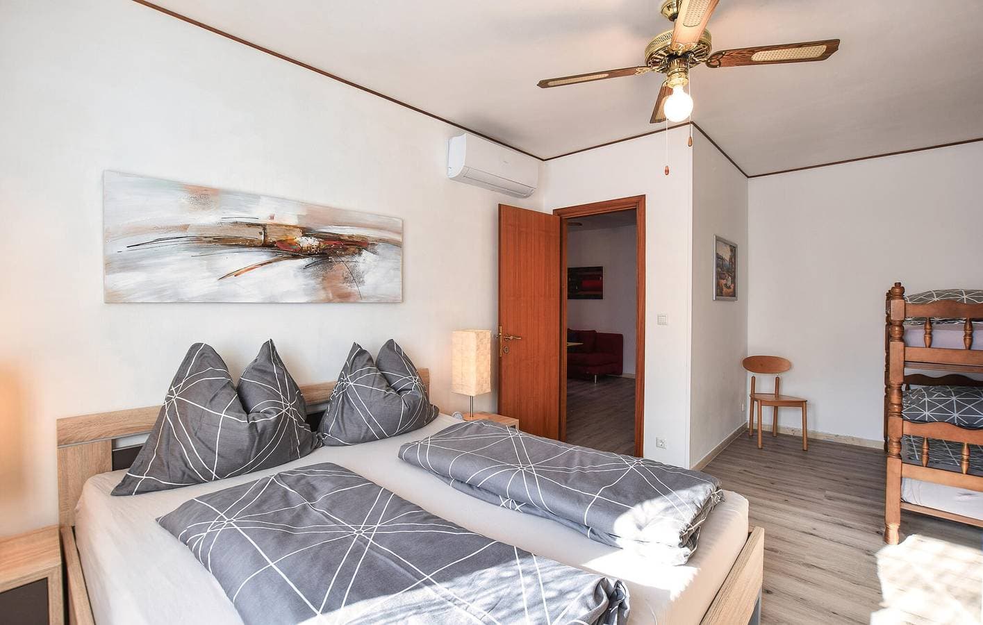 Foto 3 von 22: Gemütliche Strandwohnung mit Terrasse und WiFi