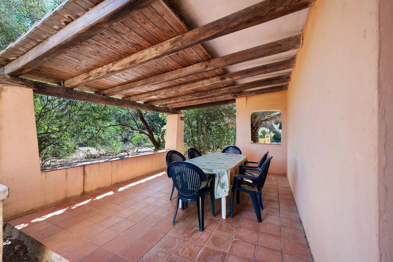 Foto 5 von 23: Apartment 'Sea View Accommodation with Garden' mit Meerblick, Terrasse & Garten