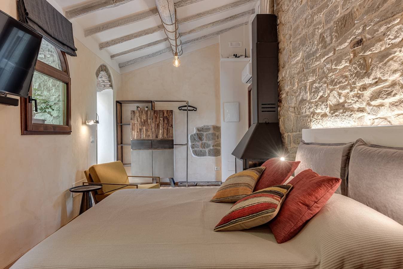 Foto 4 von 23: Ferienhaus 'Luxury Country Retreat La Stallina' mit Bergblick, WLAN und Klimaanlage