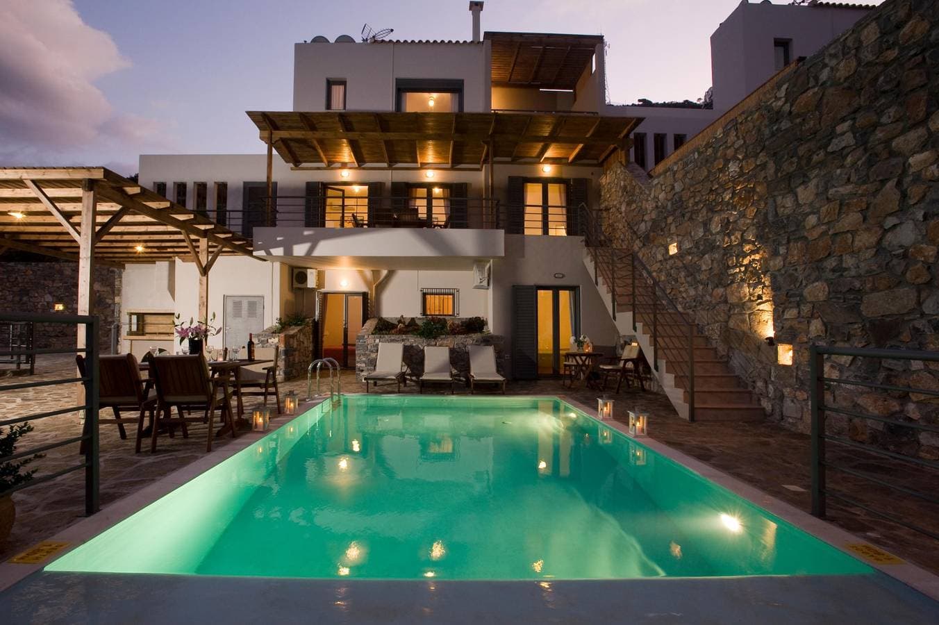 Foto 6 von 50: Villa für 6 Personen mit Balkon/Terrasse