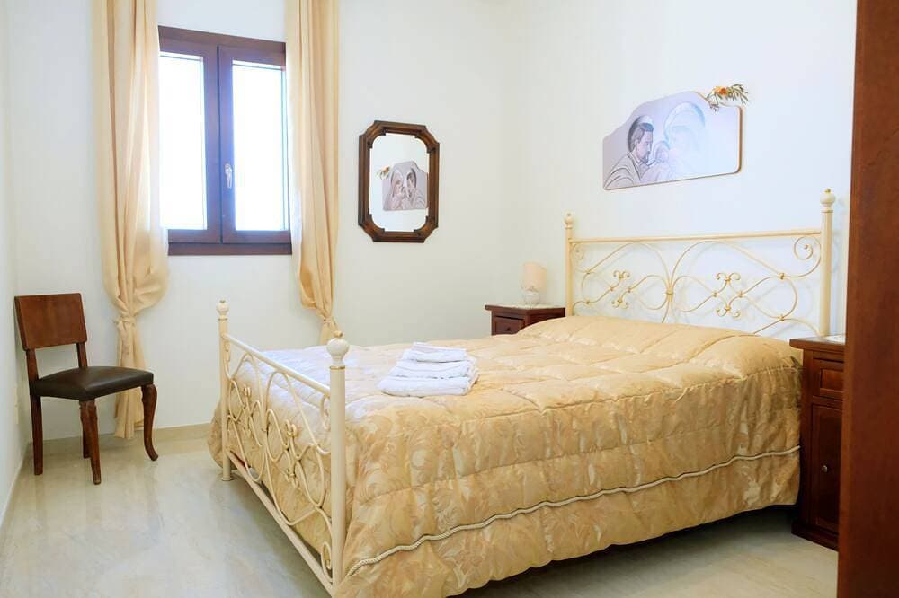 Foto 2 von 30: Villa degli ulivi salento mit privatem eingezäuntem parkplatz