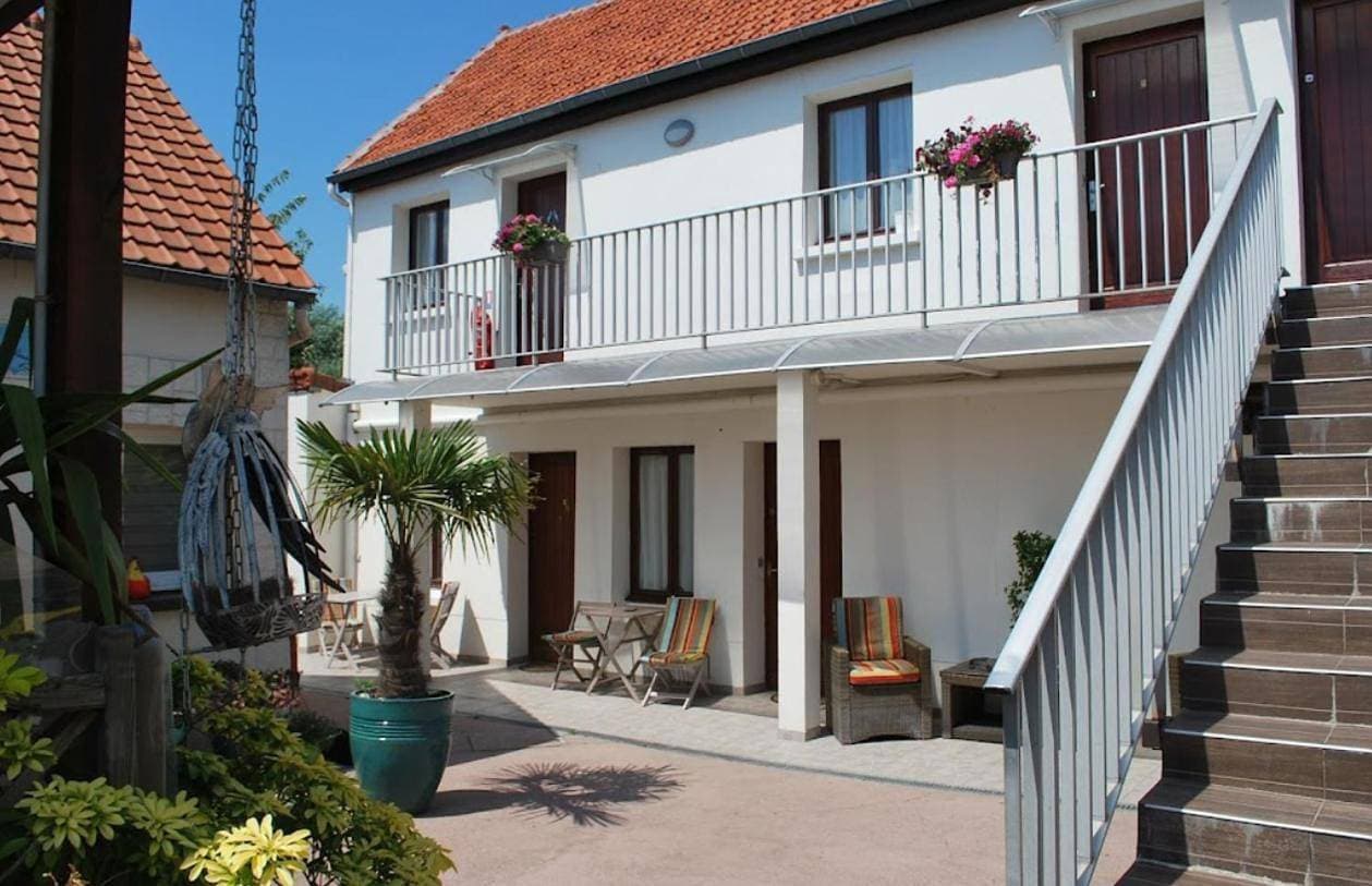Le Clos Robinson 1