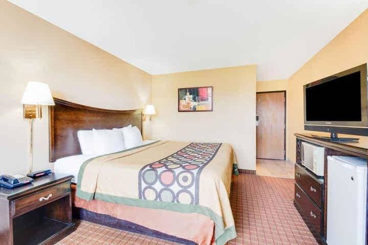 Foto 6 von 29: Super 8 by Wyndham Kutztown/Allentown Area