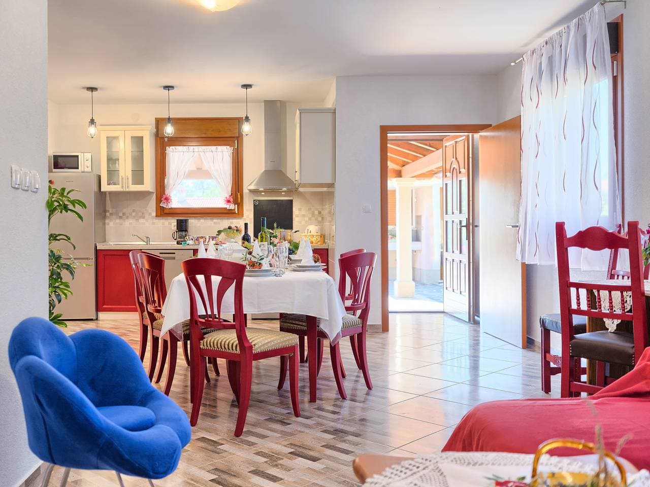 Foto 4 von 46: Villa Mihael
